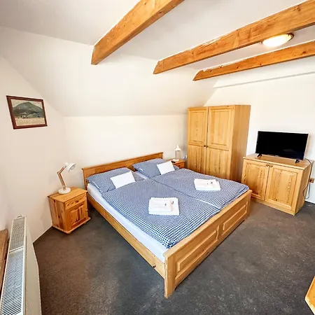 Horsky Kolinska Bouda Hotel